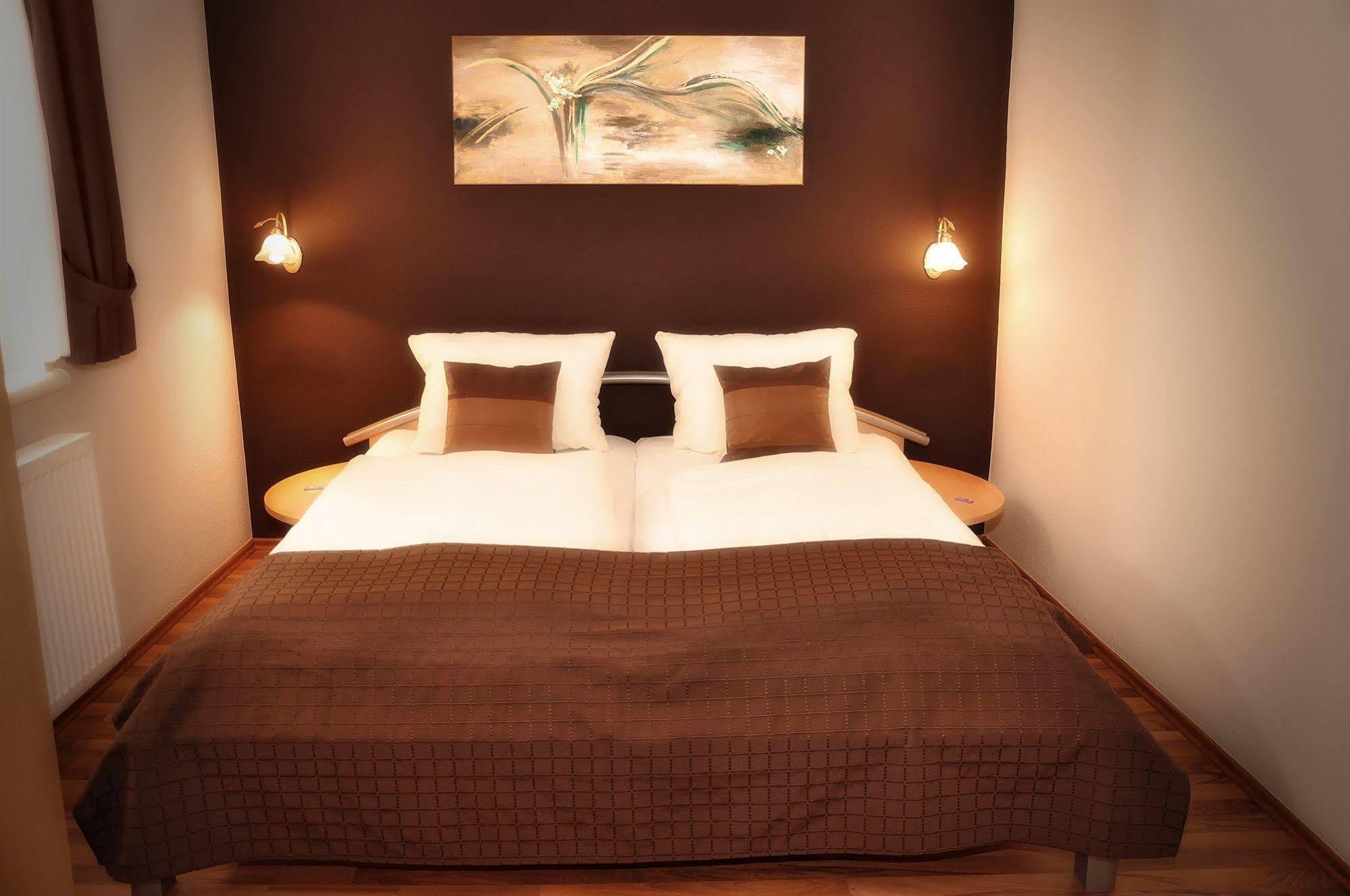 Apartmenthotel New Angela Bad Kissingen Exteriör bild