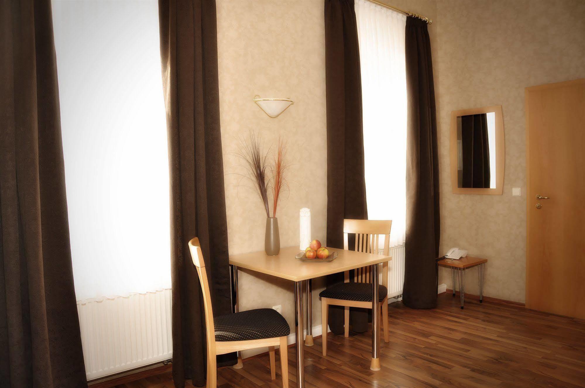 Apartmenthotel New Angela Bad Kissingen Exteriör bild